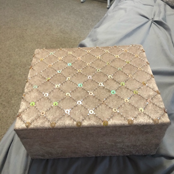 Tan Velvet Jewelry Box - Picture 1 of 5